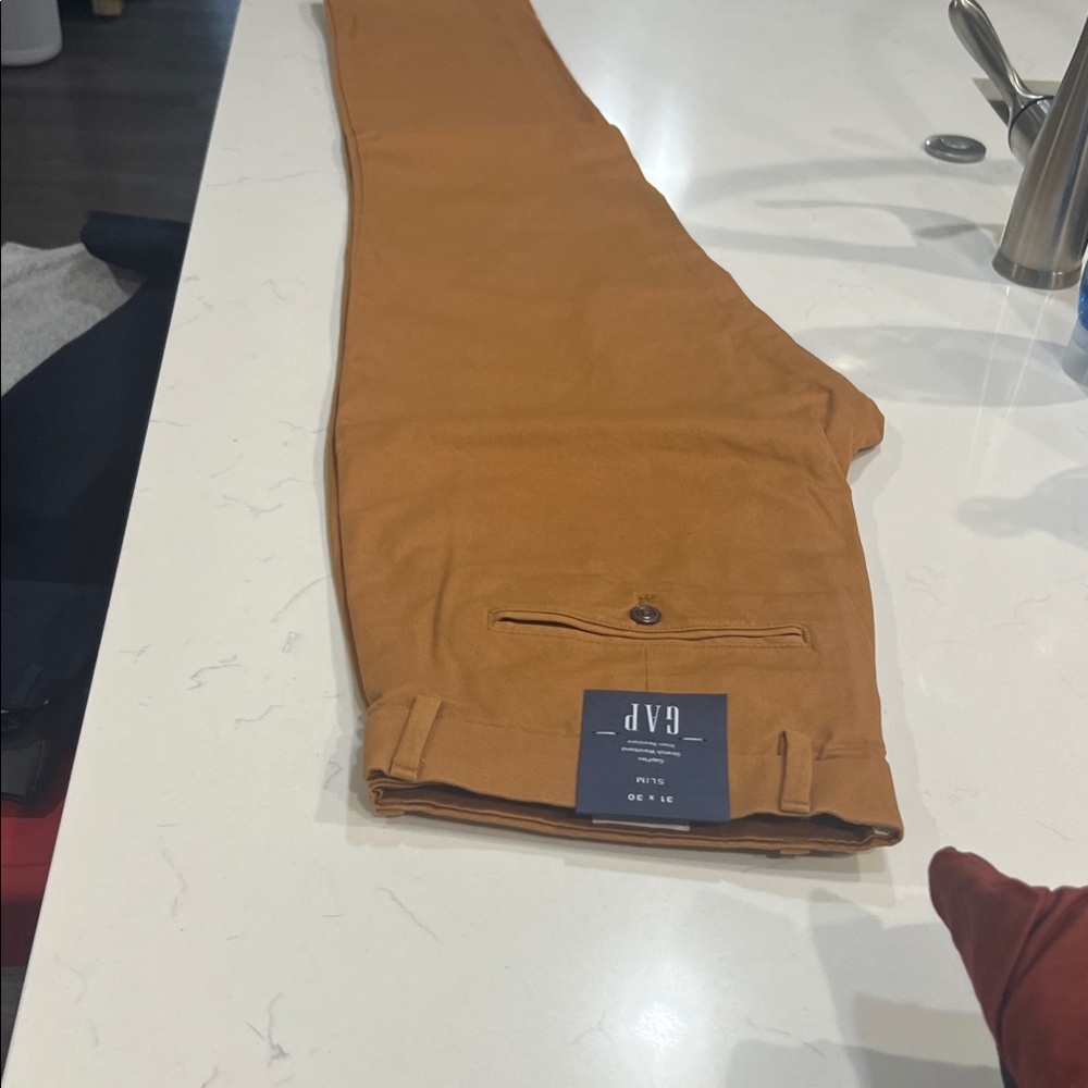 GAP Men's Tan Chinos